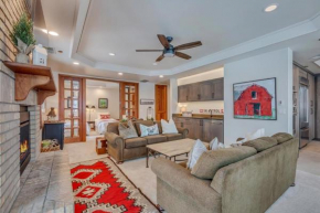 #1041- Stunning 3BR, 3BA Home Near Ski Area